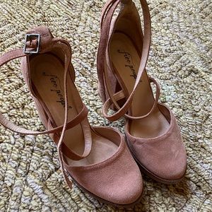 Free People Remi Platform